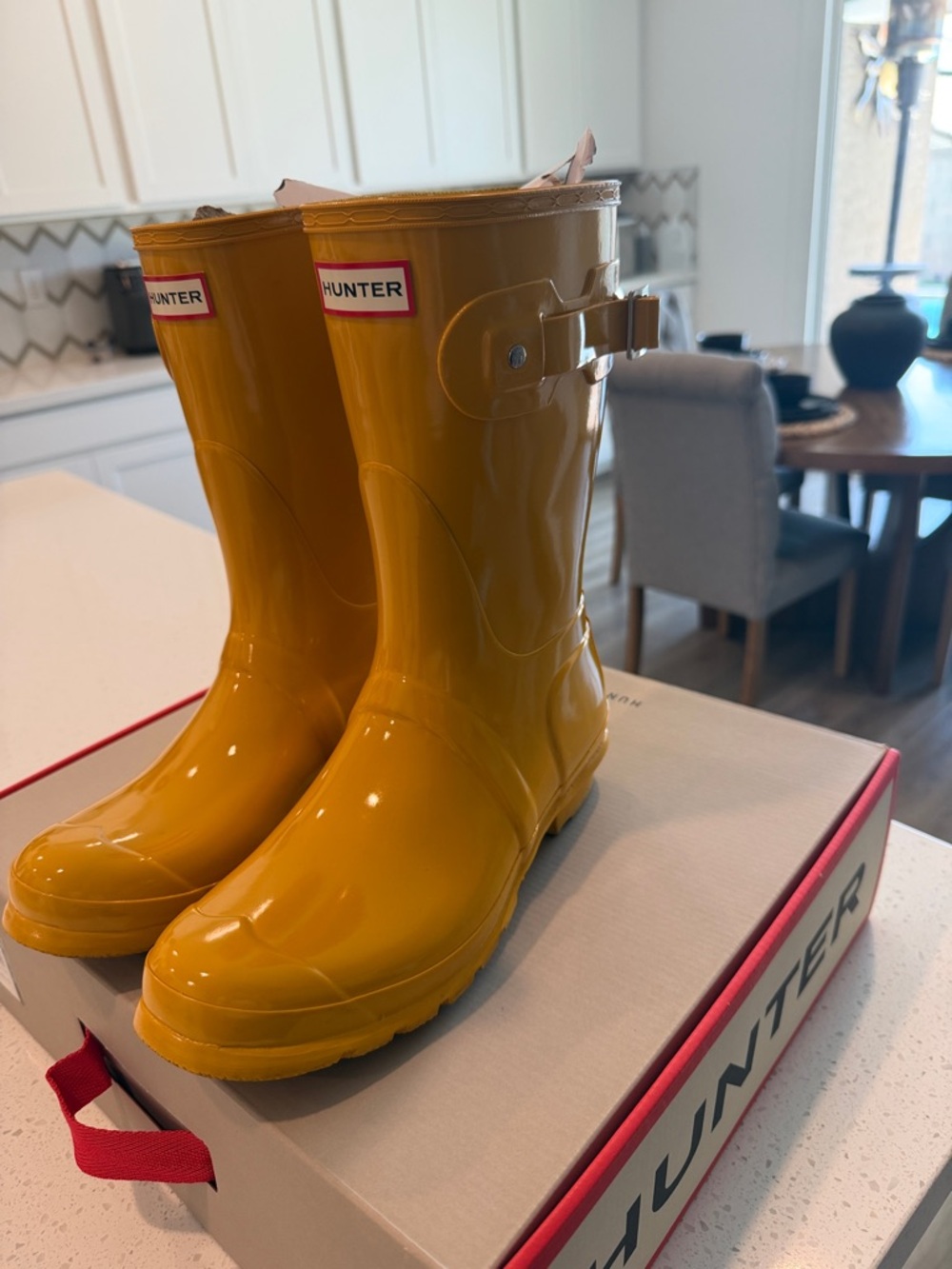 Hunter Gloss Yellow Tall Waterproof Rain Boots - Picture 3 of 7